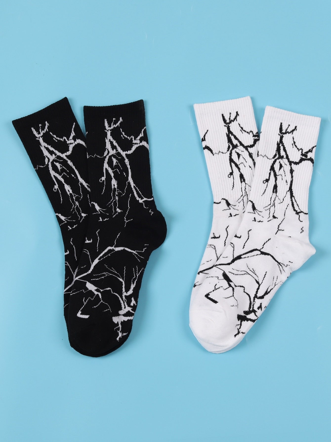 2Pcs Men Graphic Pattern Crew Socks